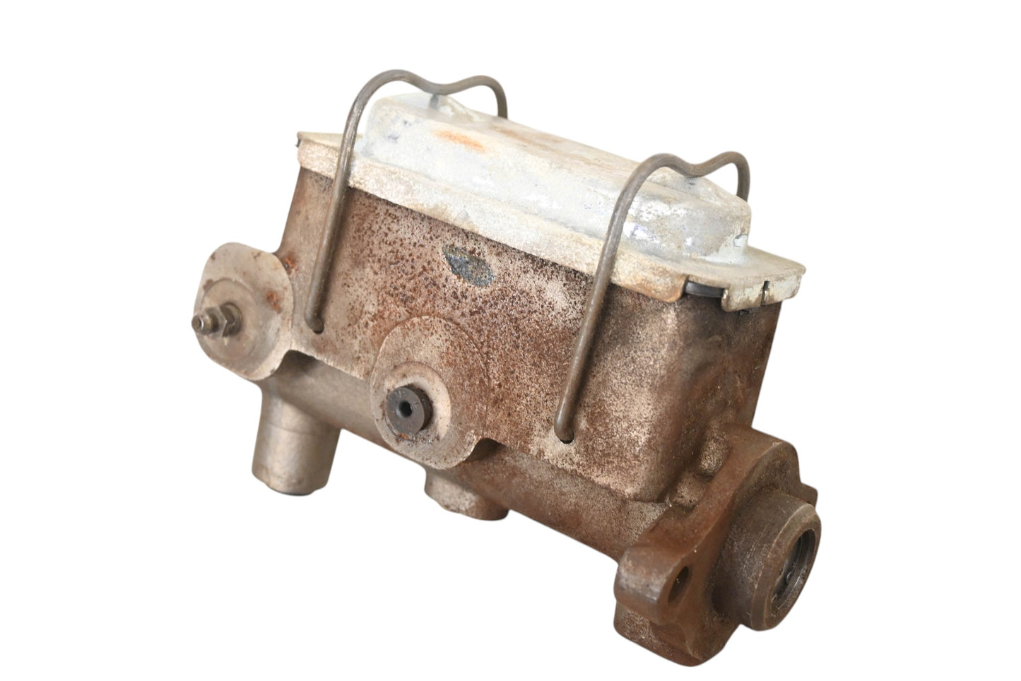 EIS E64823 Brake Master Cylinder Assembly NOS