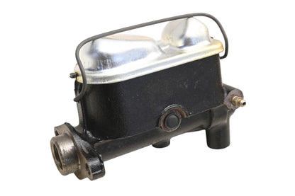 Delco 174-304, 5471532, E73327 Brake Master Cylinder Assembly NOS