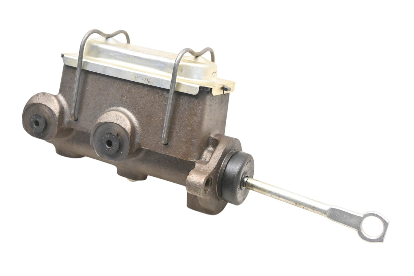 EIS E71111, EIS121 Brake Master Cylinder Assembly NOS