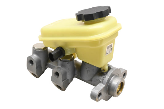 EIS F114190, 18012599, MC39583 Brake Master Cylinder Assembly NOS