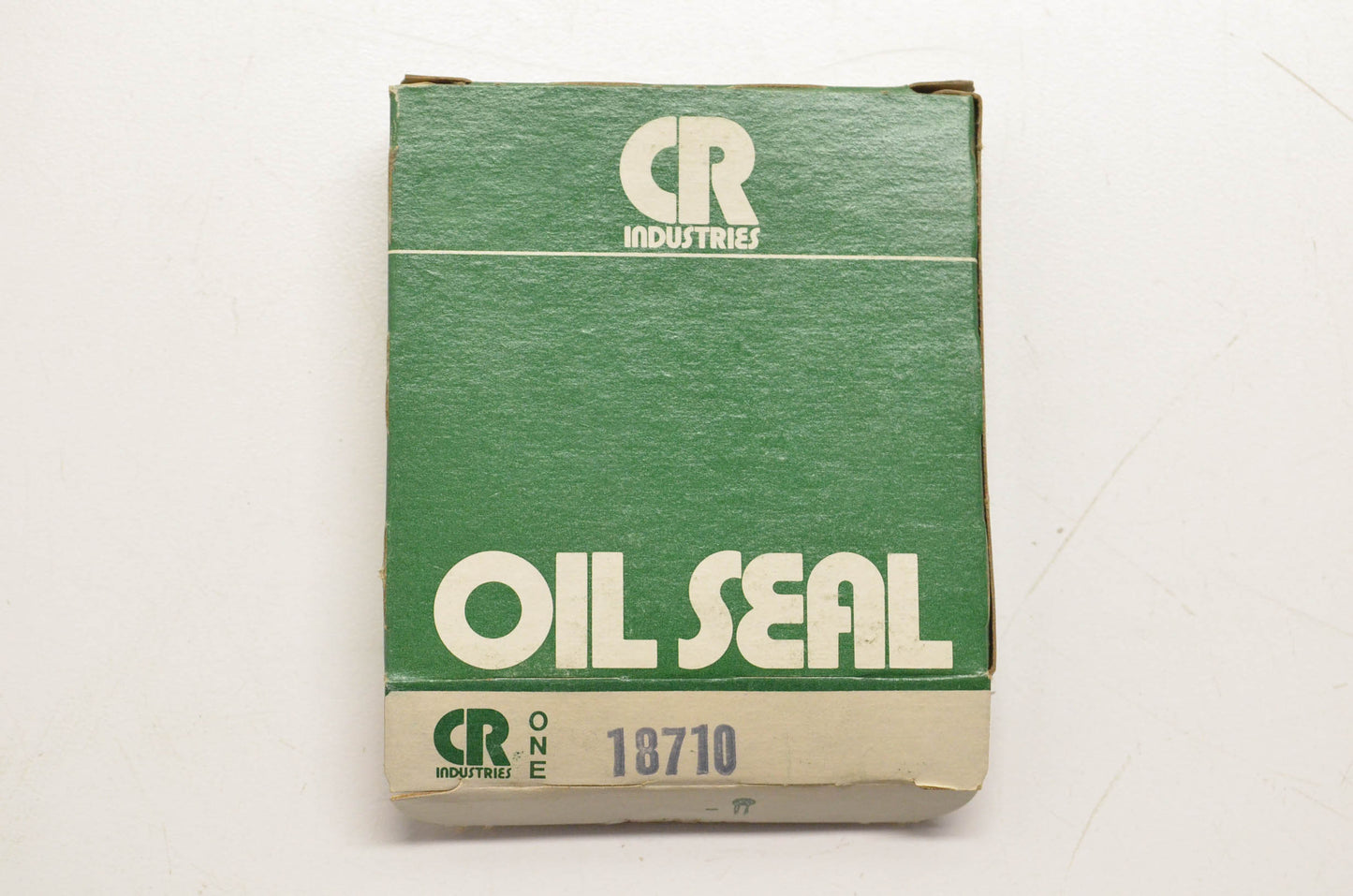 CR 18710 Oil Seal  QTY 2 NOS