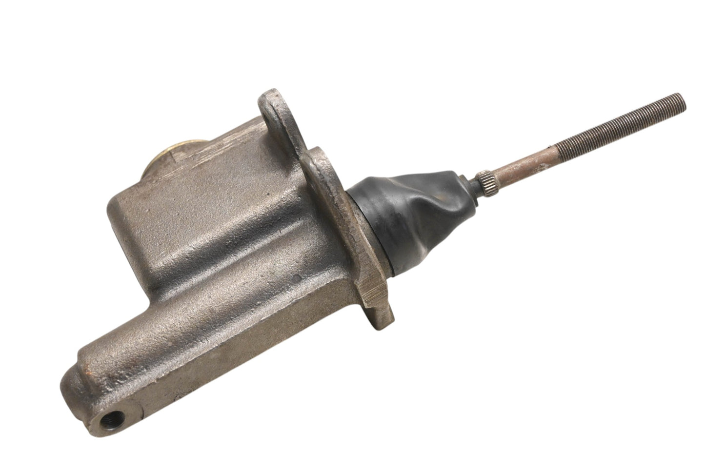 EIS E32068, F32068, EIS52 Brake Master Cylinder Assembly NOS