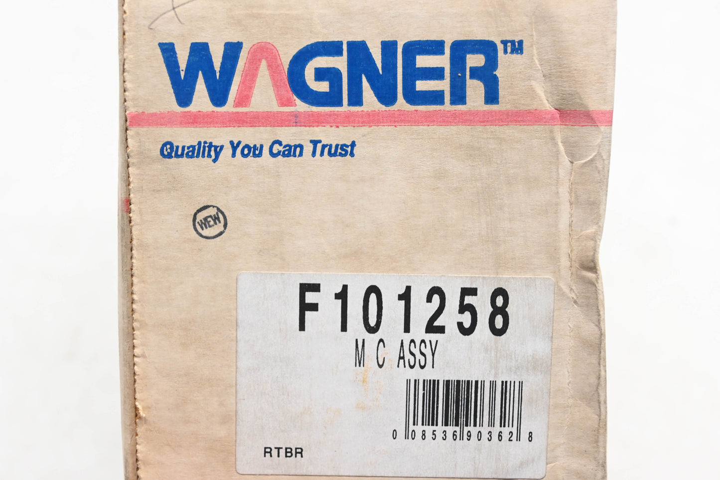 Wagner F101258, FF104687, M101258  Brake Master Cylinder Assembly NOS