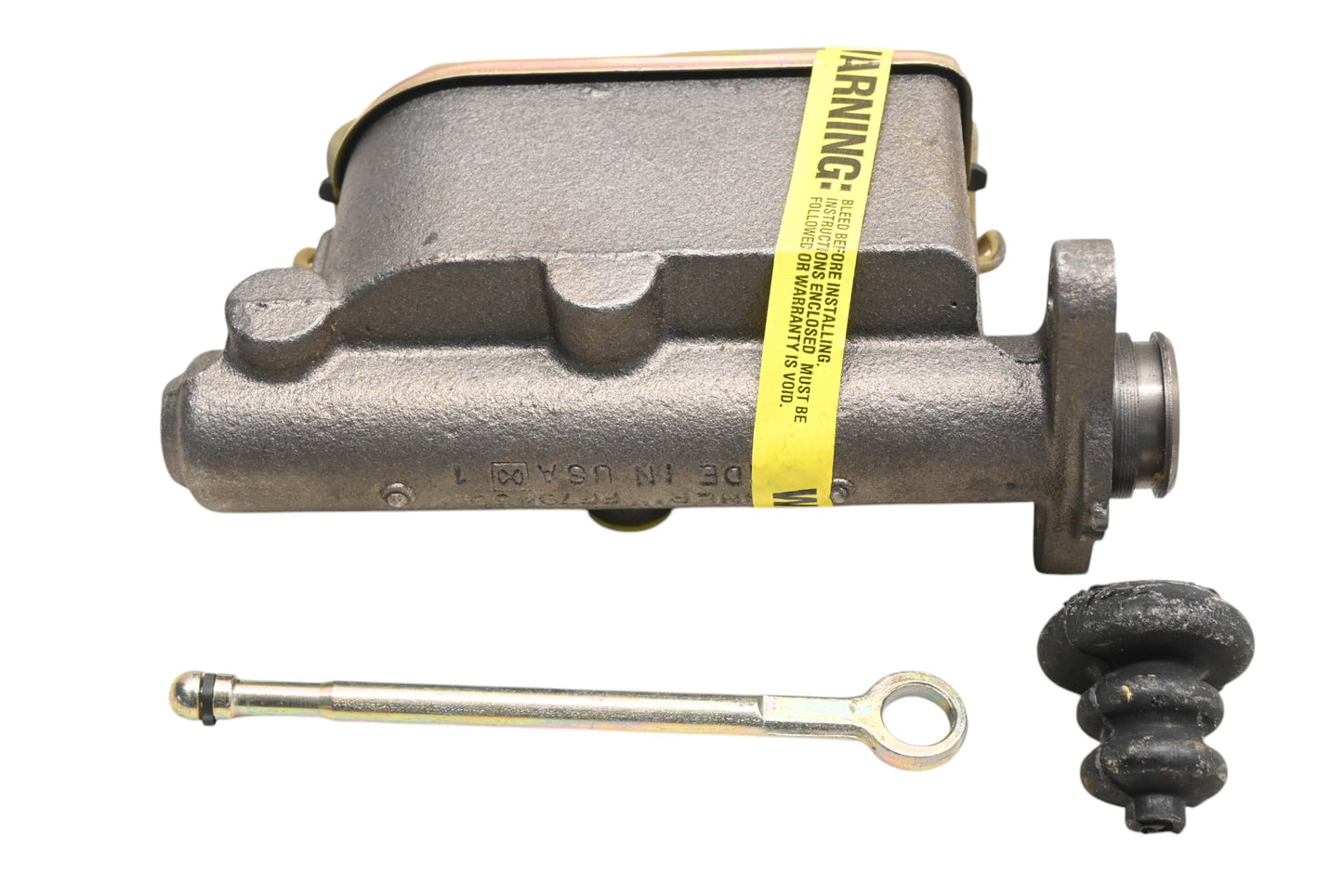 Mopar H83072, FF79439, E77050 Brake Master Cylinder Kit NOS