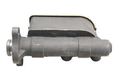 Wagner F105872, FF105567 Brake Master Cylinder Assembly NOS