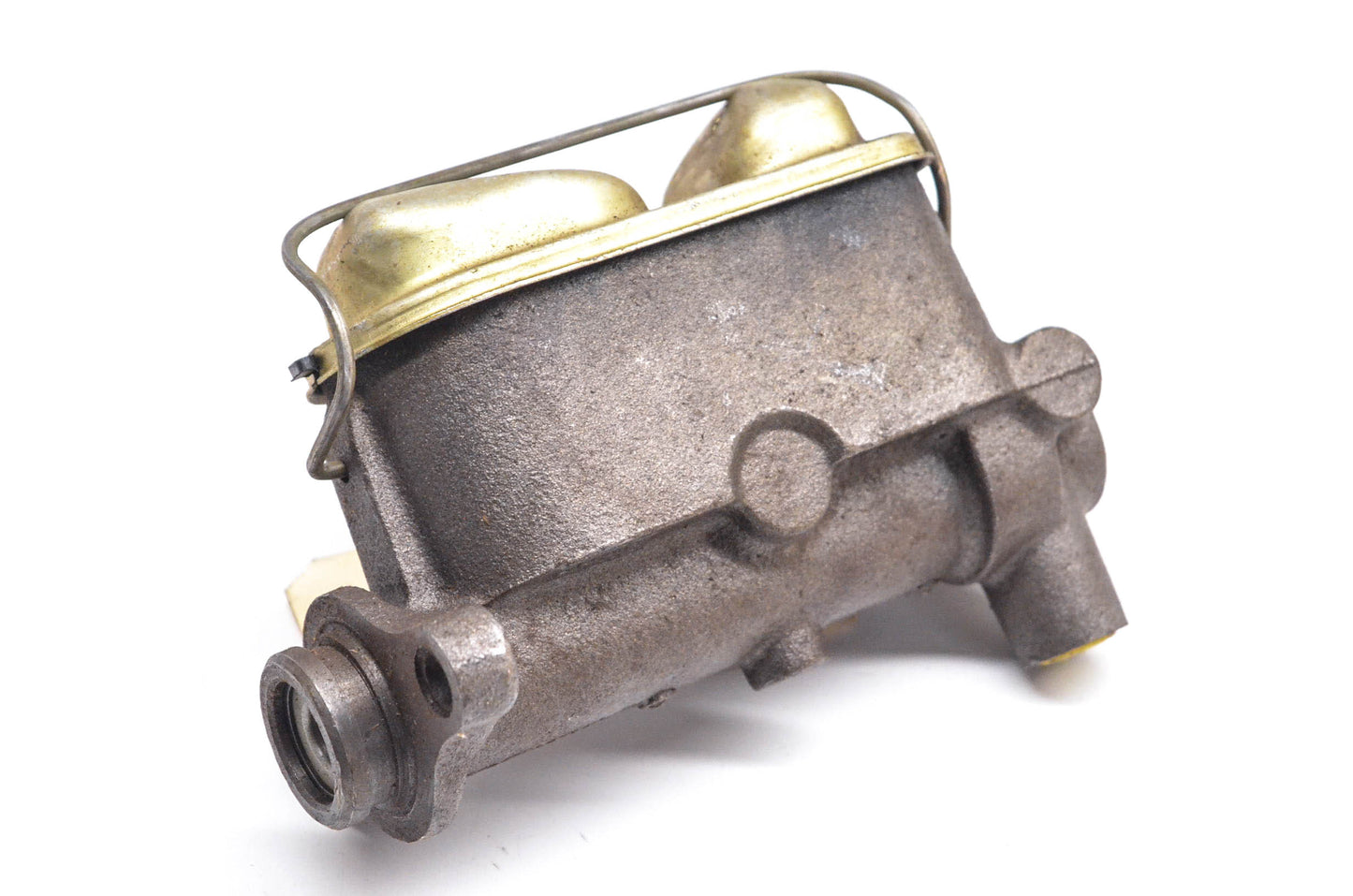 EIS E64870, 64870 Brake Master Cylinder NOS