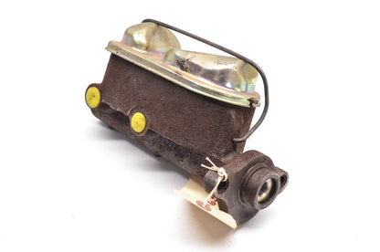 EIS E77065, 77065 Brake Master Cylinder NOS