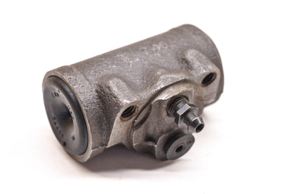 EIS 746 Wheel Cylinder Assembly NOS