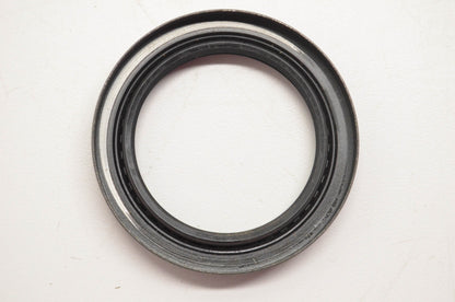 CR 18465 Oil Seal NOS
