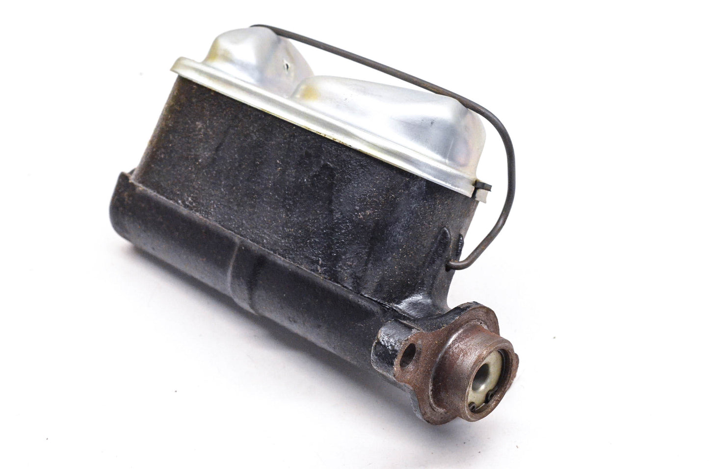 Mopar H-85959, H85959, E77016 Bendix Master Cylinder Assembly NOS