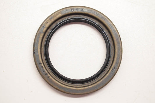 CR 18697 Oil Seal NOS