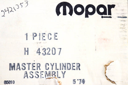 Mopar H-43207, H-43207 Master Cylinder Assembly NOS