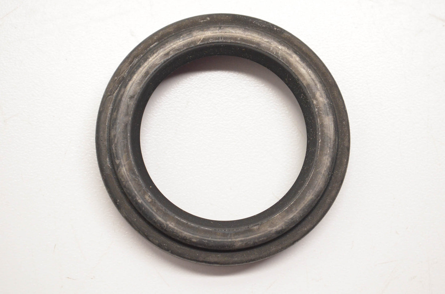 CR 18100 Oil Seal NOS
