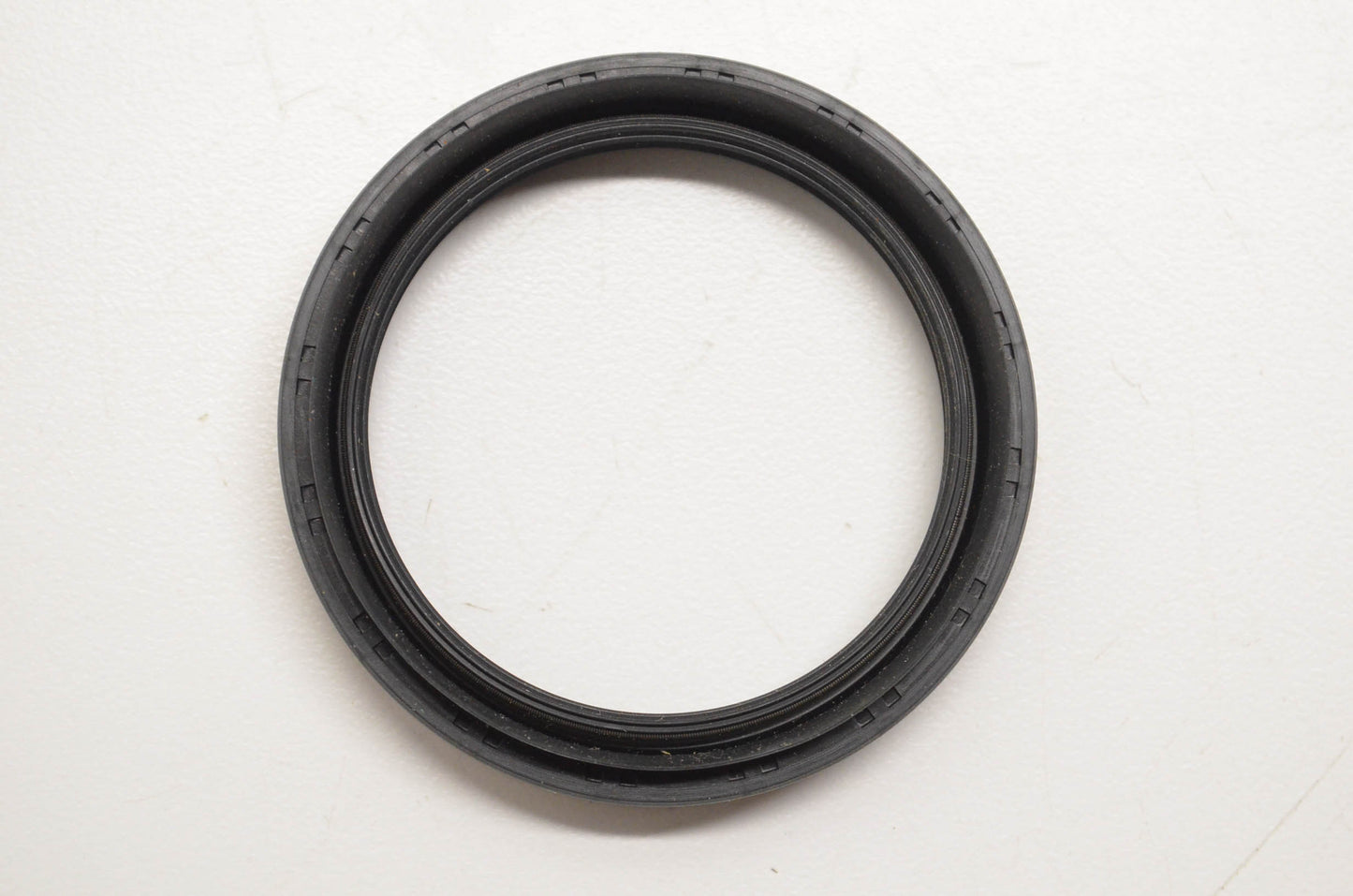 CR 19090 Oil Seal NOS