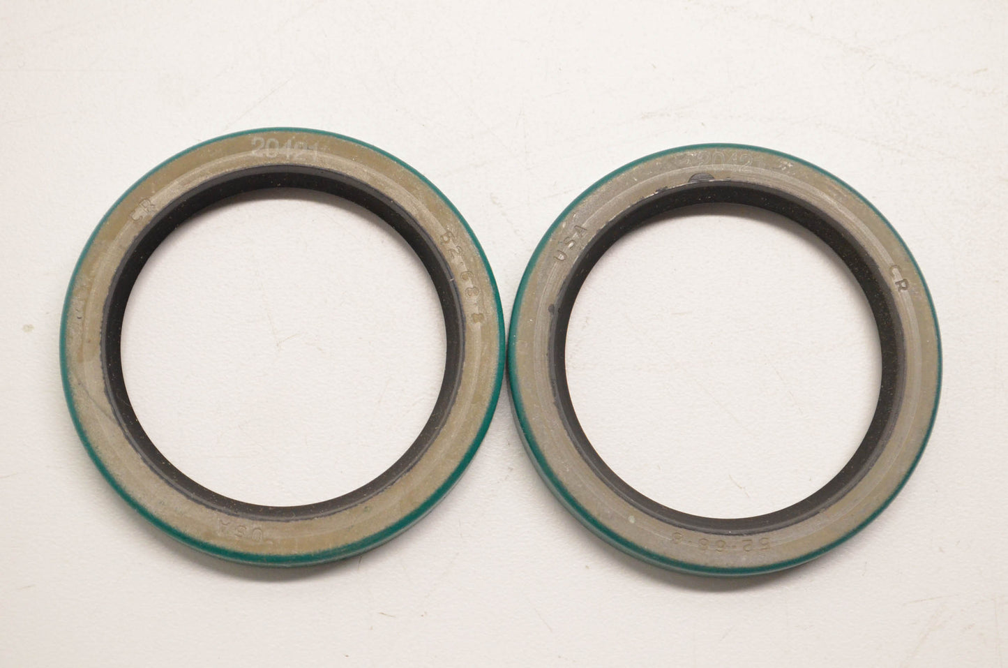 CR 20421 Oil Seals Qty 2 NOS
