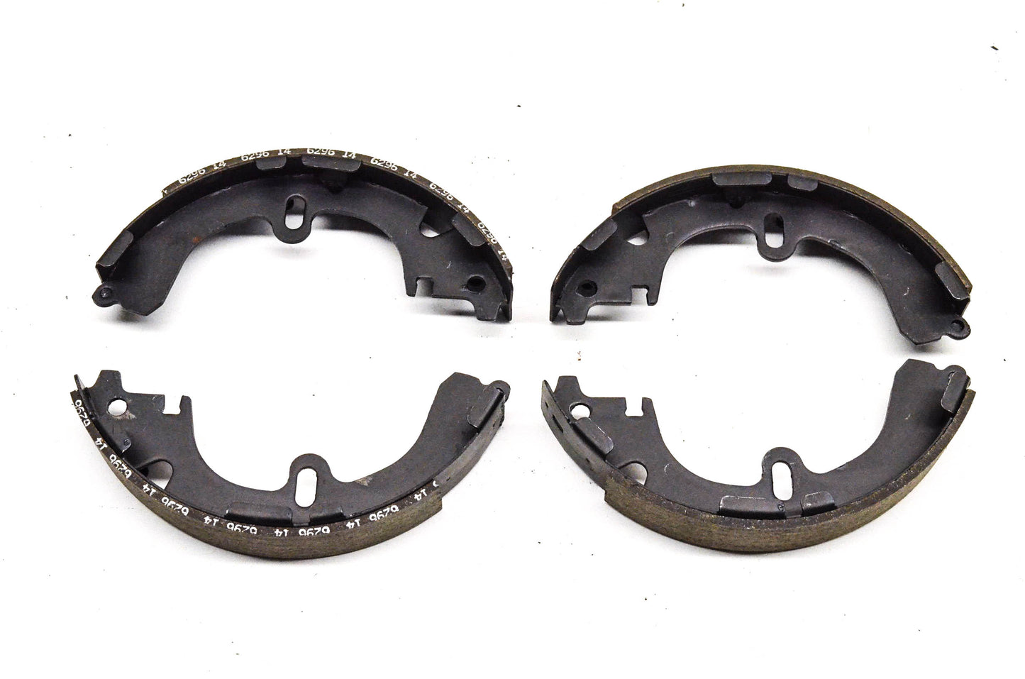 Wagner Z750 Quick Stop Brake Shoe Kit For 98-02 Chevy Priszm 99-02 Corolla NOS