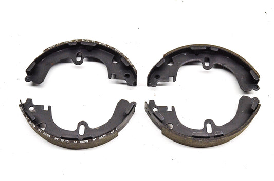 Wagner Z750 Quick Stop Brake Shoe Kit For 98-02 Chevy Priszm 99-02 Corolla NOS