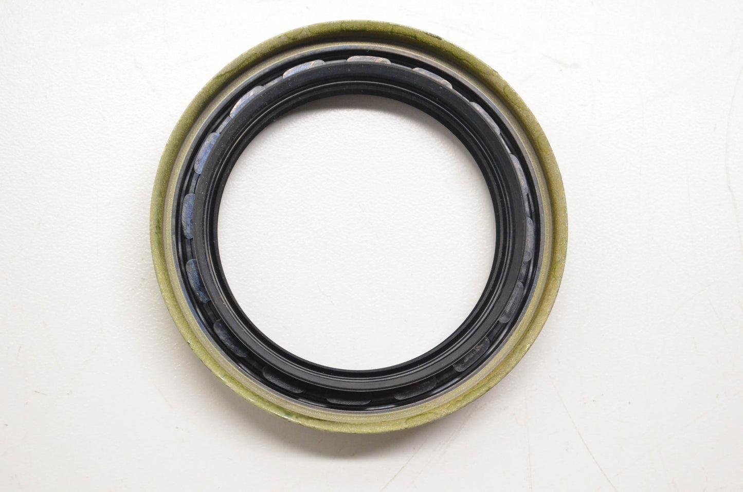 CR 22028 Oil Seal NOS