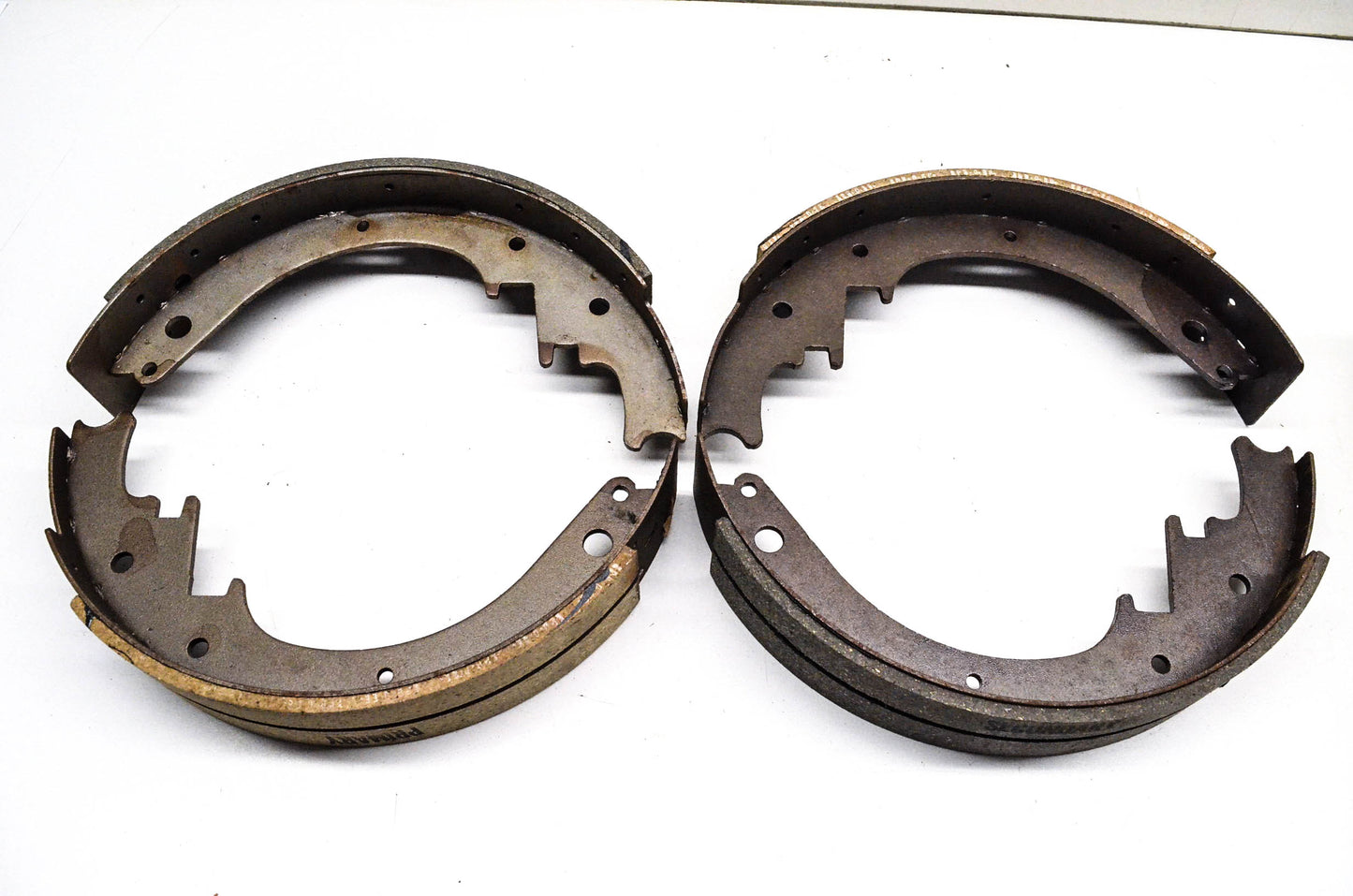 Aftermarket 70, 5454490, 1319177 Relined Brake Shoe Kit NOS