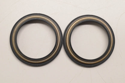 CR 22454 Oil Seals Qty 2 NOS