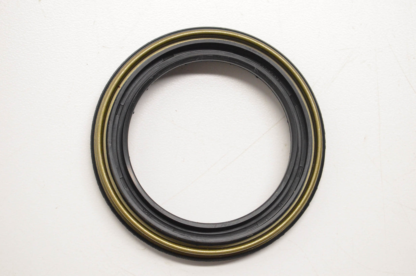 CR 22013 Oil Seal NOS