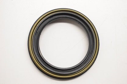 CR 22013 Oil Seal NOS