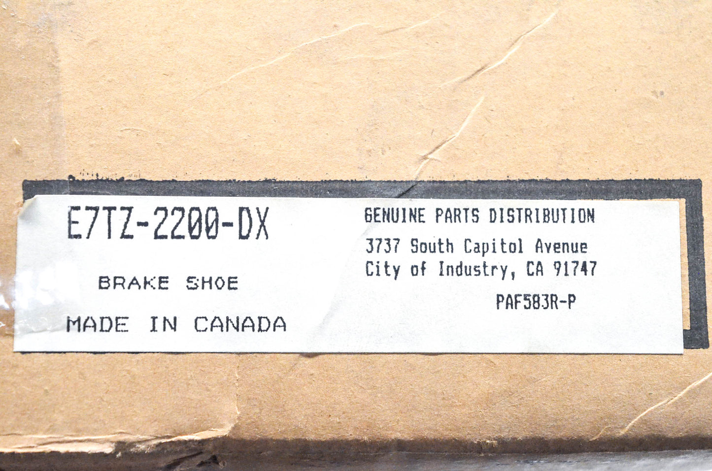 New OEM Ford E7TZ-2200-DX, PAF583R-P Brake Shoe Kit NOS