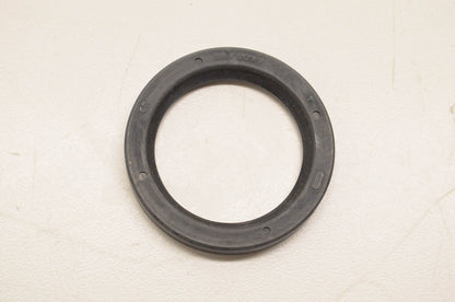 CR 14707 Oil Seal NOS