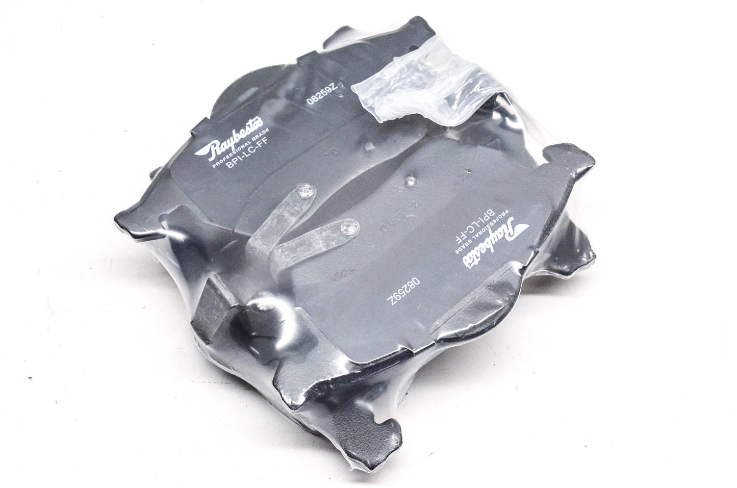 Raybestos PGD819M Disc Brake Pad Kit NOS