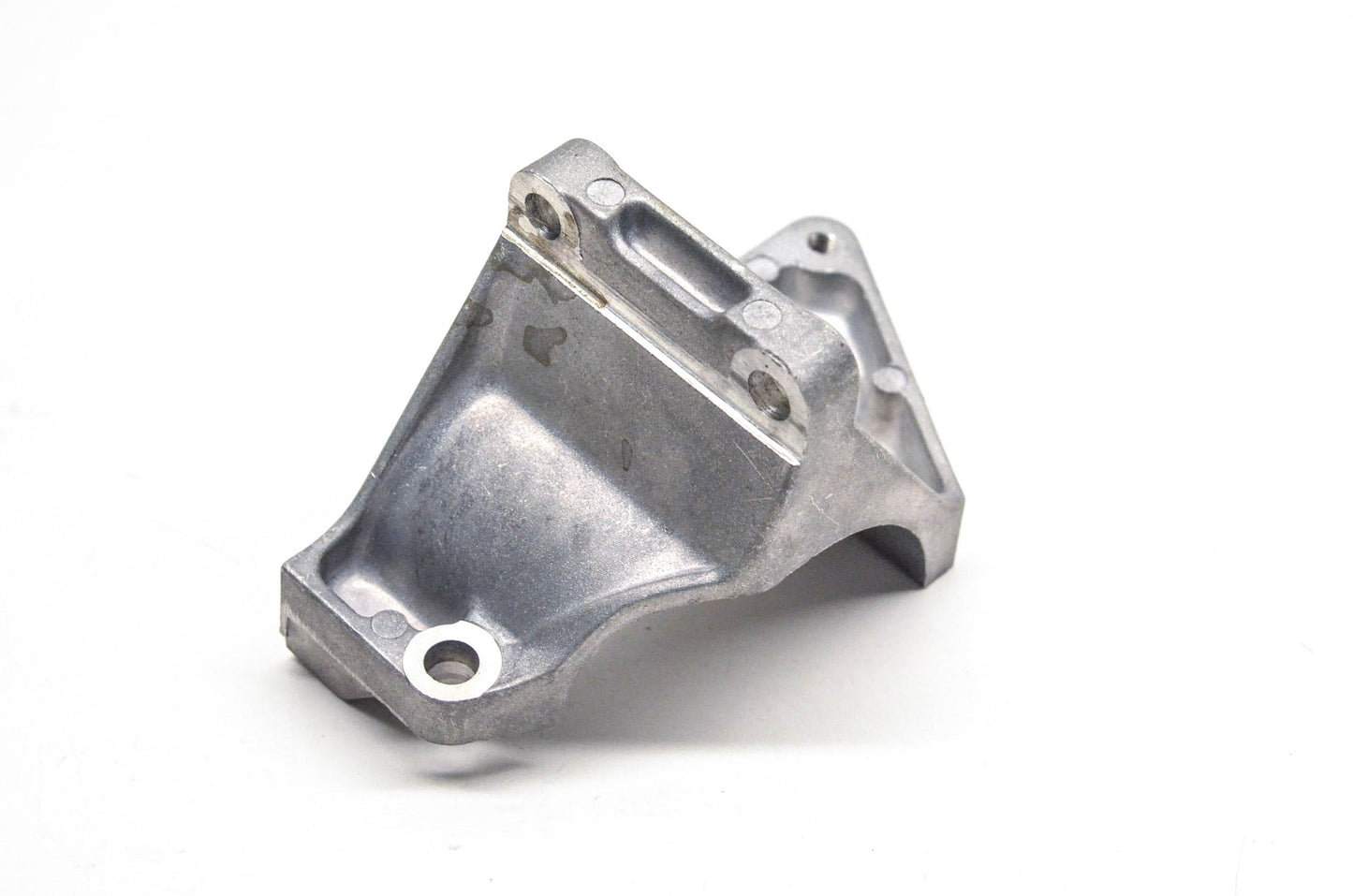 Aftermarket 814983M, 814983 Starter Bracket NOS