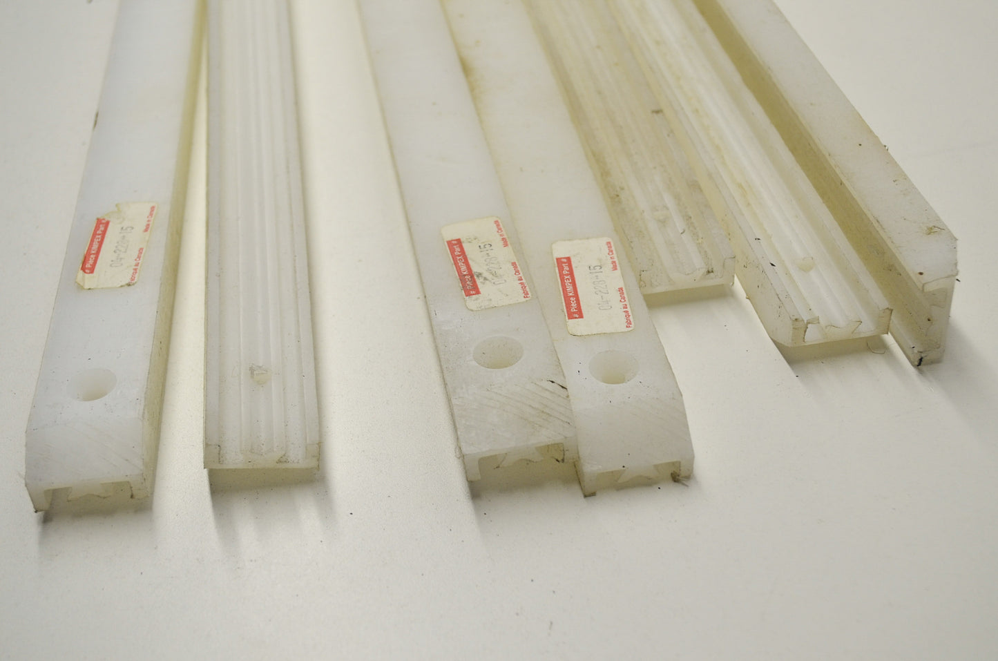 Hyfax Sliders White Qty 7 NOS