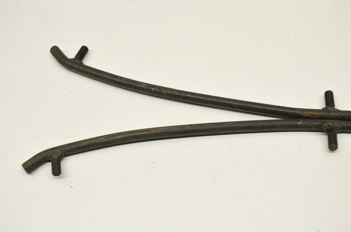 OEM Yamaha 8E3-23731-01-00 Runner 1 Qty 2 NOS