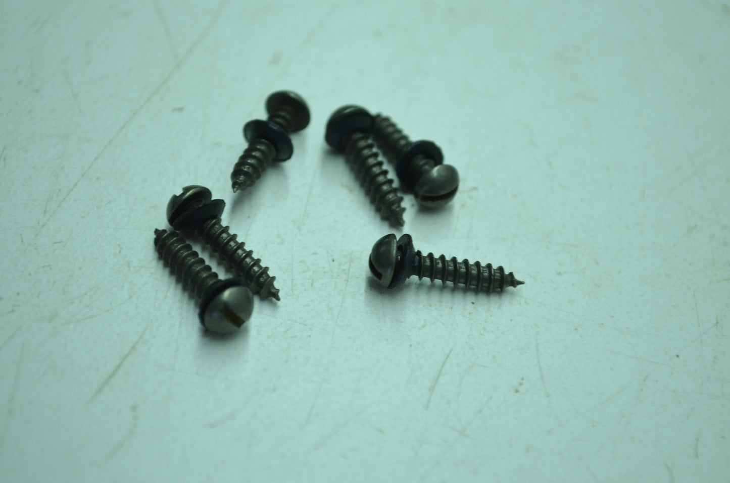 OEM Harley-Davidson 68119-69 Screw Qty 6 NOS