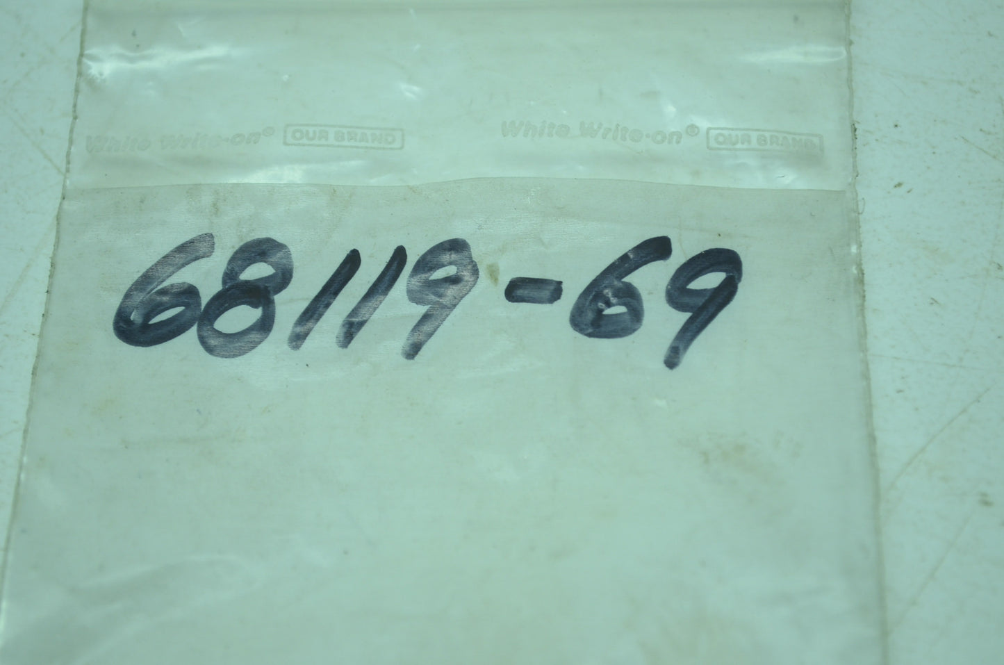 OEM Harley-Davidson 68119-69 Screw Qty 6 NOS