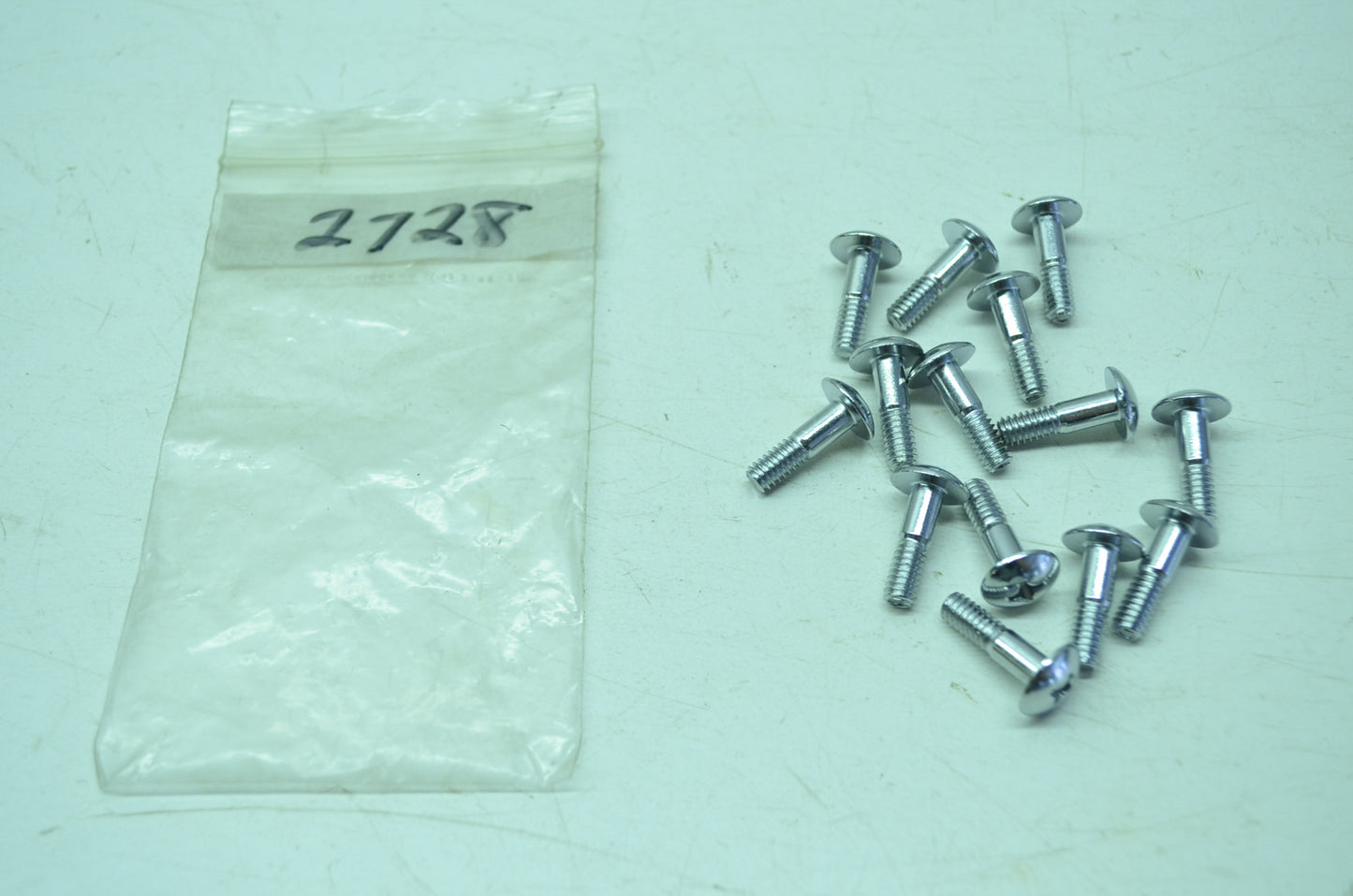 Phillips Head Screws Recessed Truss Qty 13 NOS
