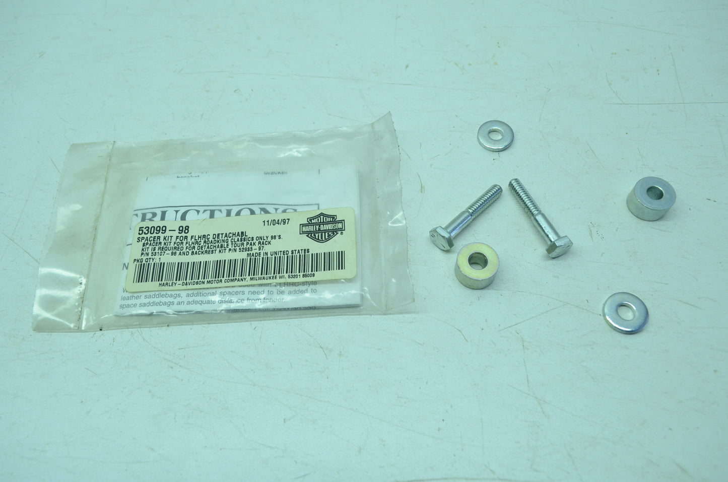 New OEM Harley Davidson Detachable Tour Pak Spacer Kit NOS