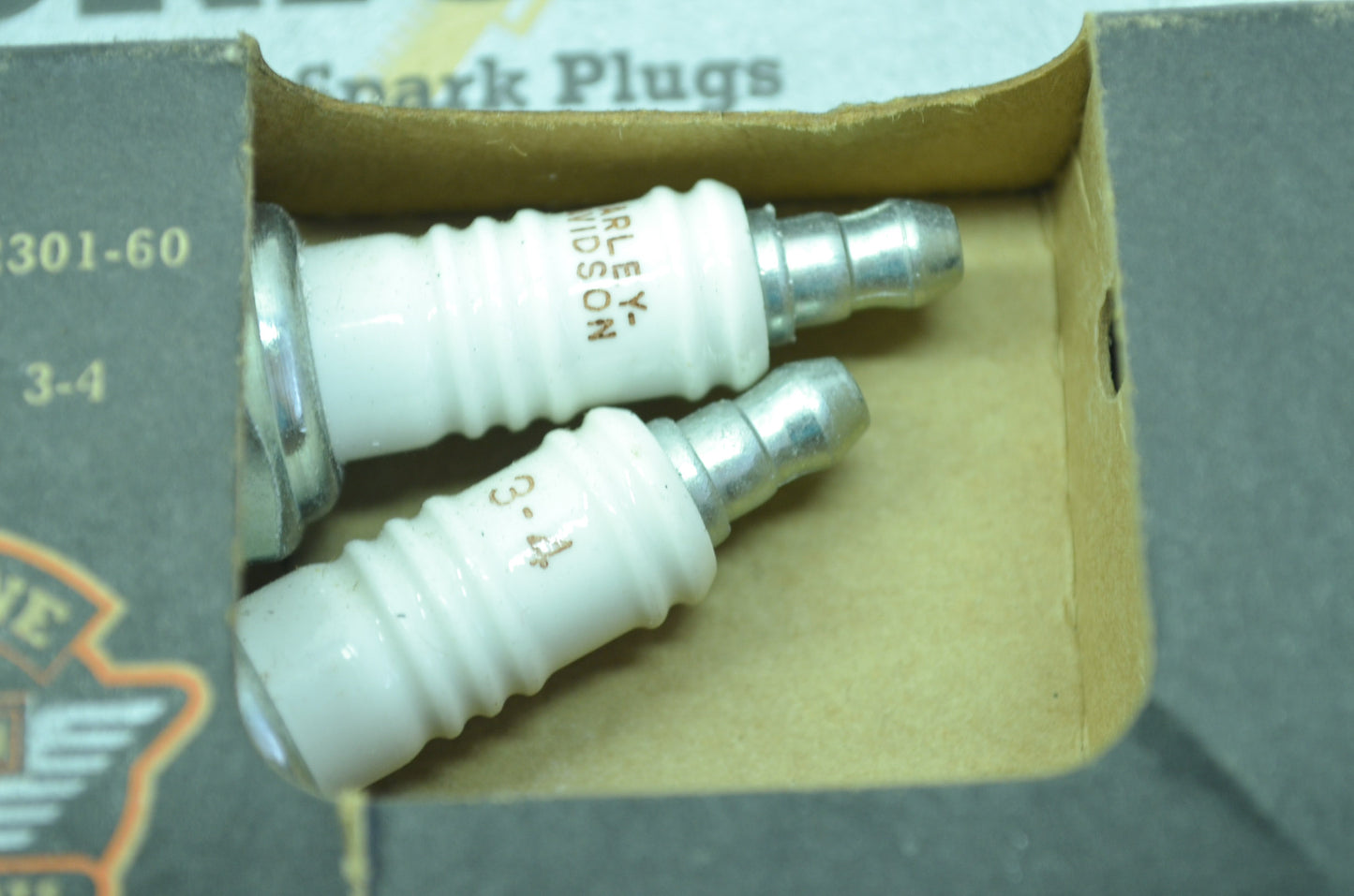 NEW OEM Harley Davidson Spark Plugs QTY 2 Panhead Shovelhead 32301-60 NOS