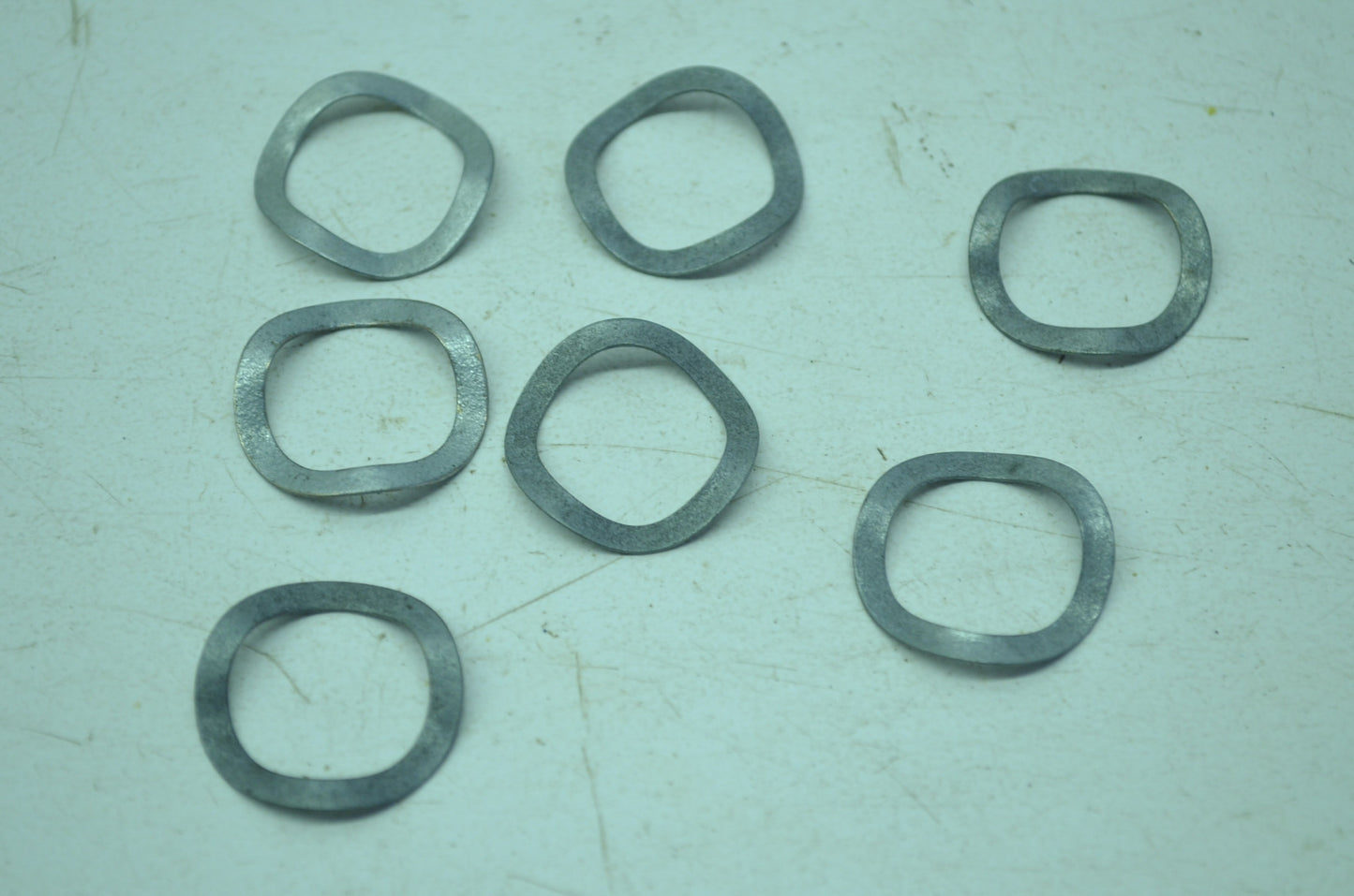 OEM Harley-Davidson 44042-80 Spring Washer Qty 7 NOS