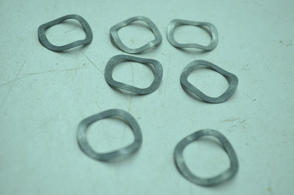 OEM Harley-Davidson 44042-80 Spring Washer Qty 7 NOS