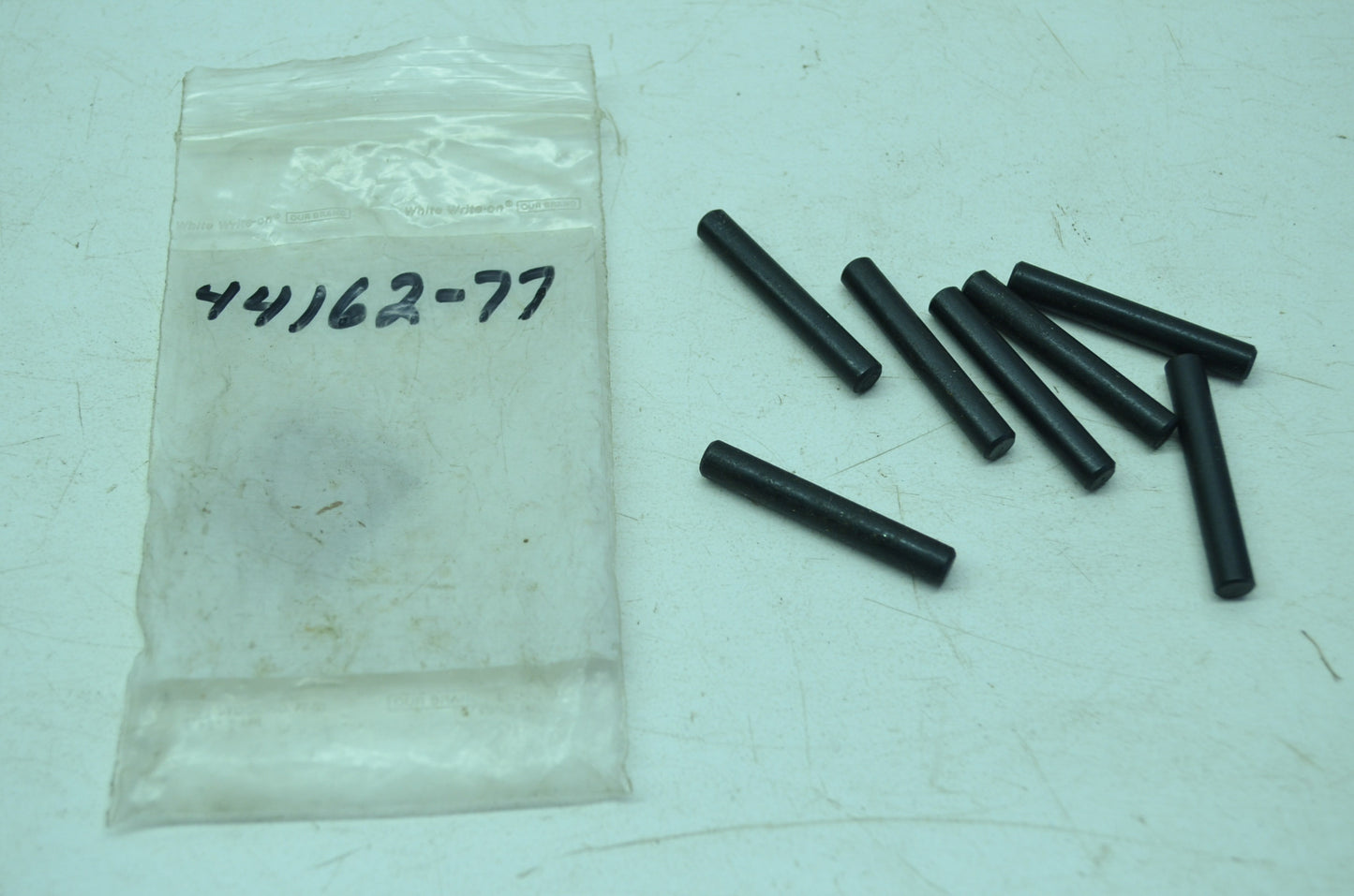 OEM Harley-Davidson 44162-77 Pad Pin Qty 7 NOS
