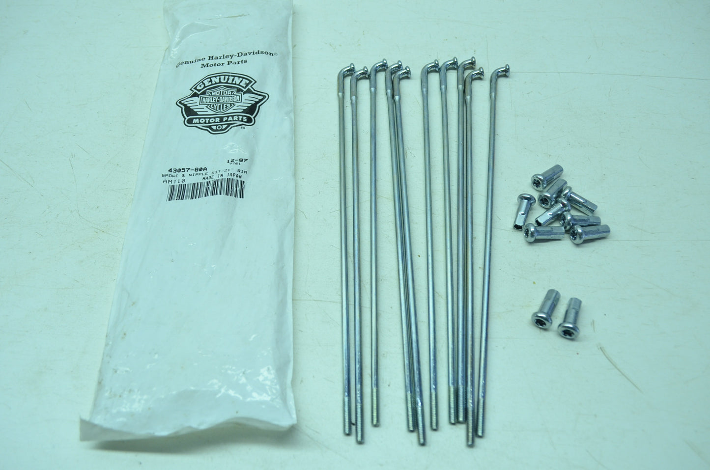 OEM Harley-Davidson 43057-80A Spoke & Nipple Kit Qty 10 NOS