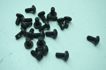 OEM Harley-Davidson 2150 Screw Qty 21 NOS