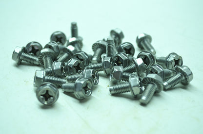 Harley-Davidson Bolts Qty 31 NOS