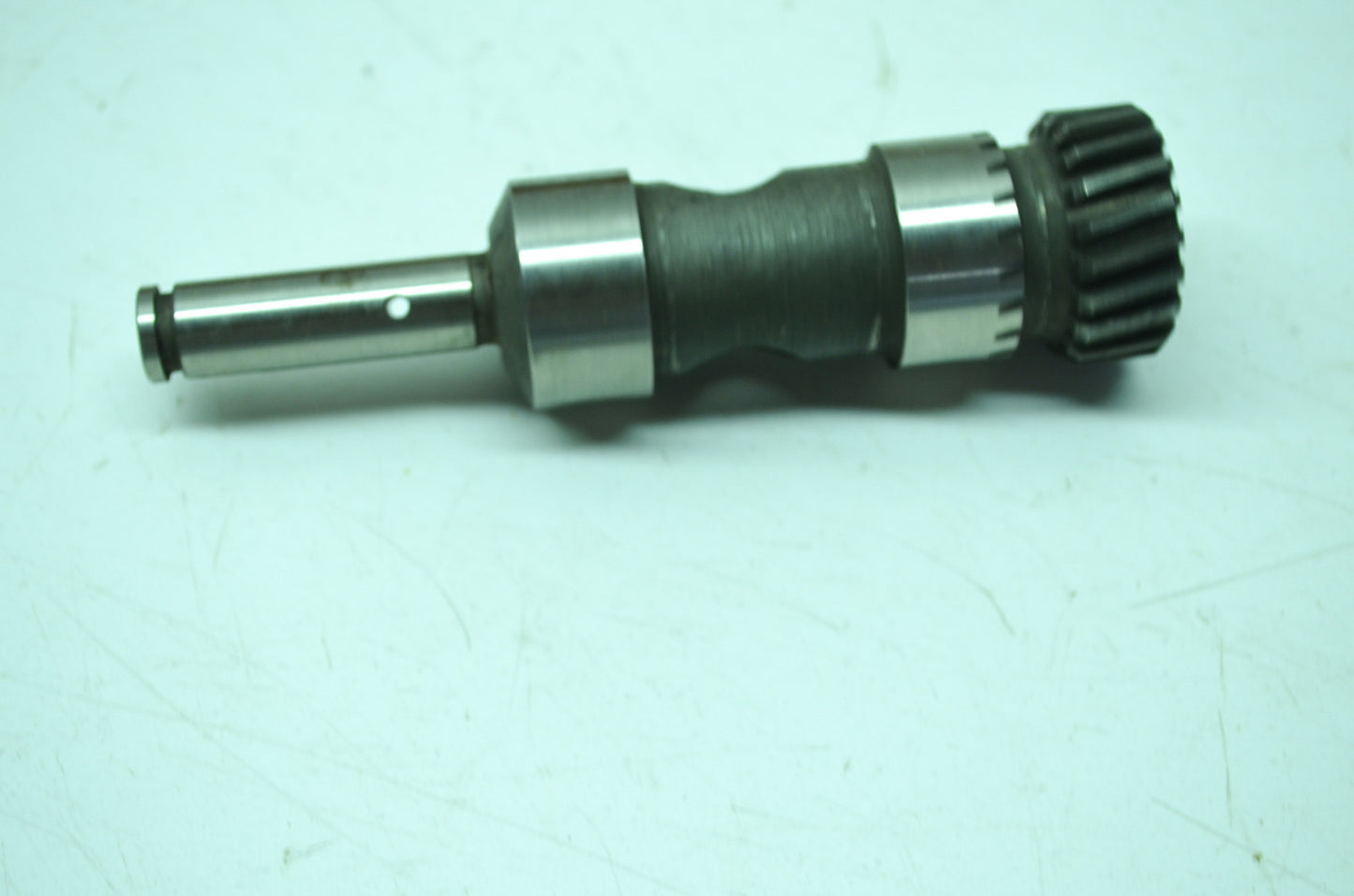 OEM Harley-Davidson 26331-74R Oil Pump Gear Shaft NOS