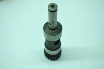 OEM Harley-Davidson 26331-74R Oil Pump Gear Shaft NOS