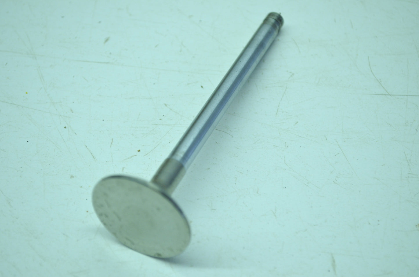 NEW OEM Harley-Davidson Exhaust Valve 18039-93 NOS