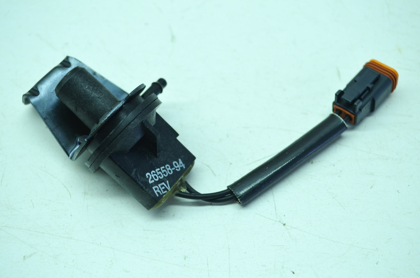 NEW OEM Harley-Davidson Vaccum Switch 26558-94 NOS