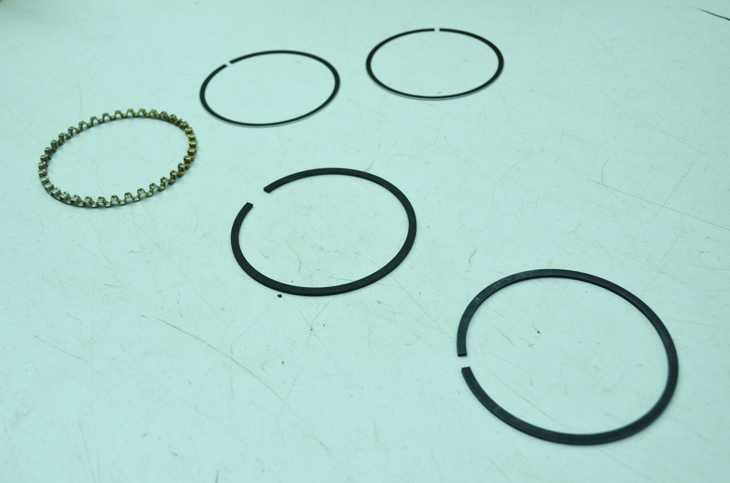 OEM Harley-Davidson 22362-73A Ring Set 06 O.S NOS
