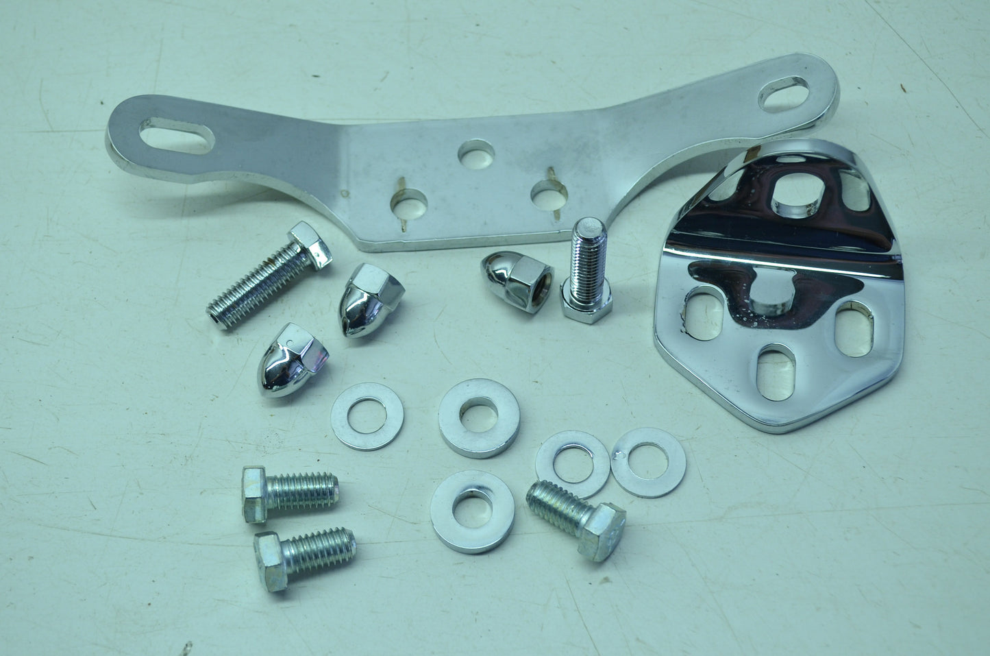 OEM Harley-Davidson 16878-99 Chrome Center Motor Mount Kit NOS