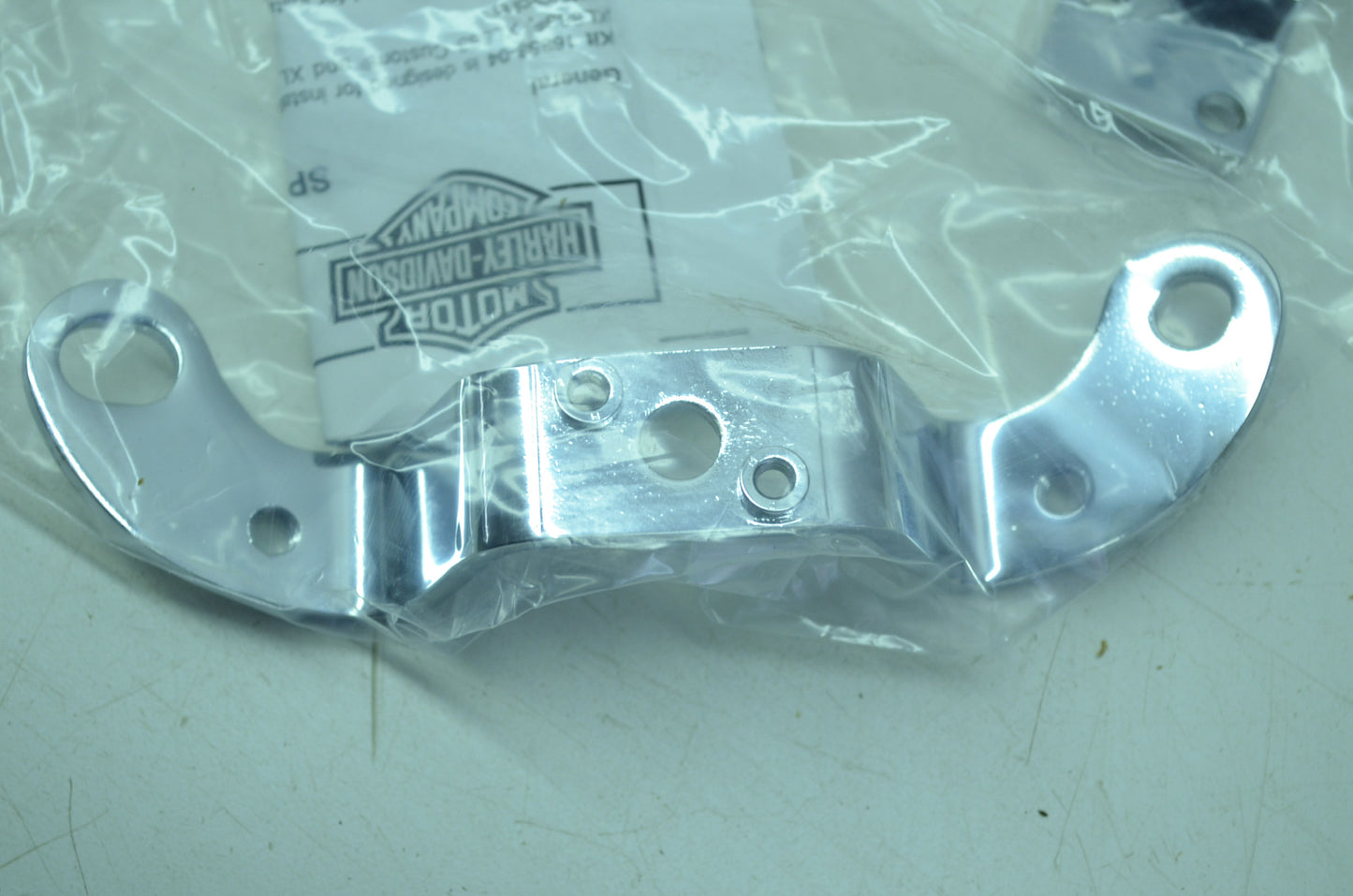 NEW OEM Harley Davidson Chrome Enricher Bracket Kit 16358-04 NOS